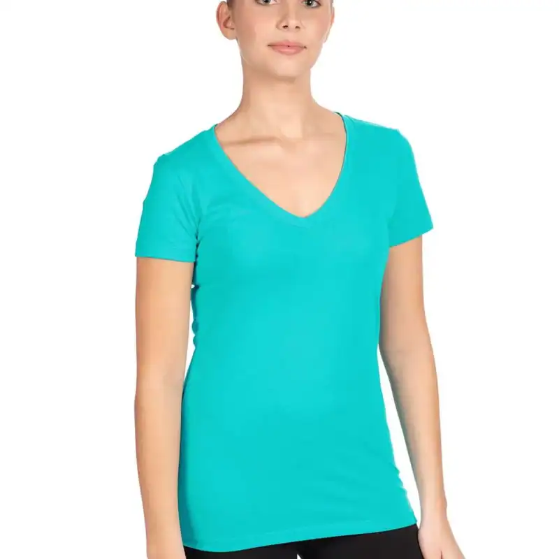 Tahiti Blue – on model – C1540